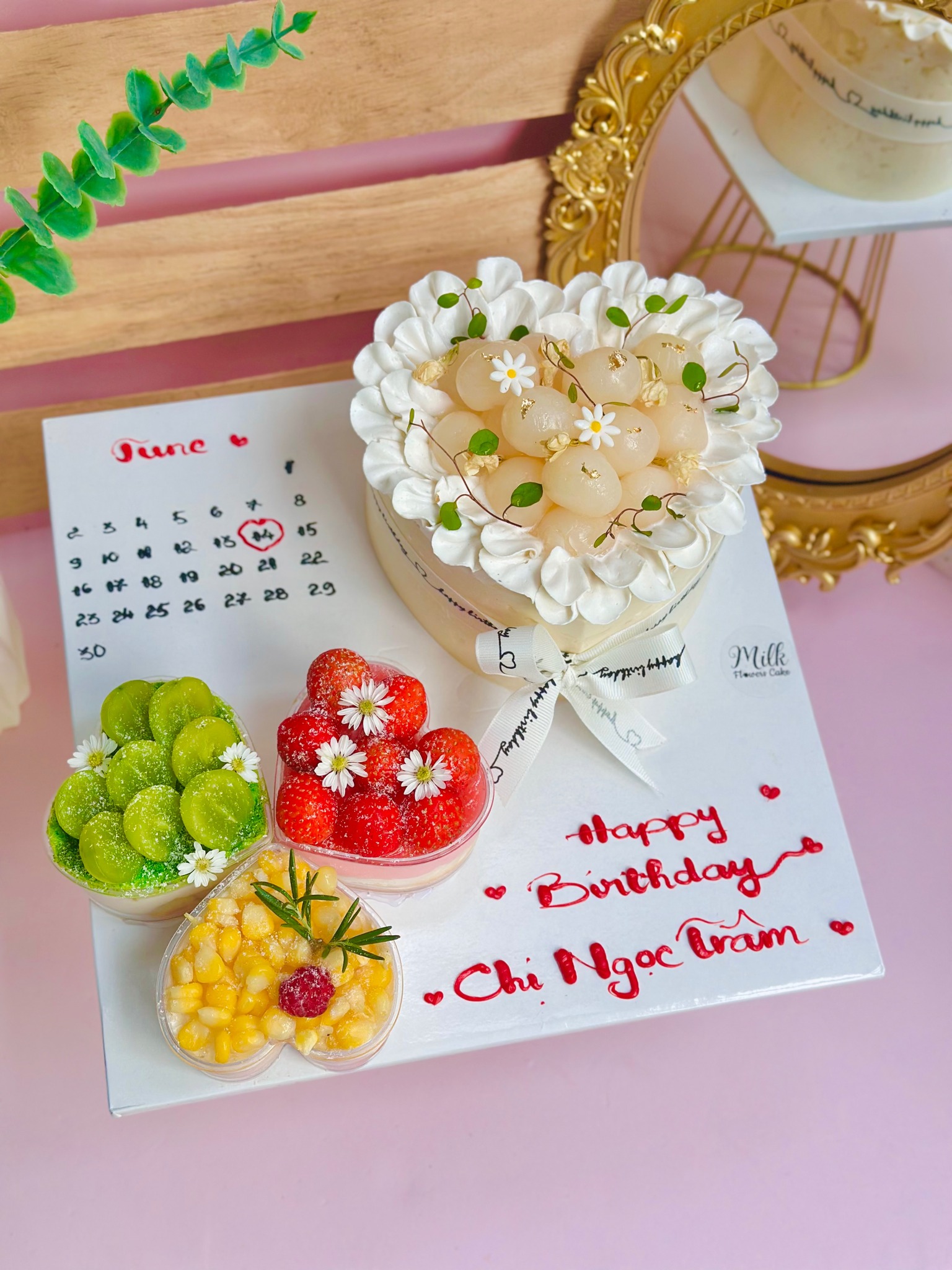 Set Ô long nhài nhãn và các set cup tim