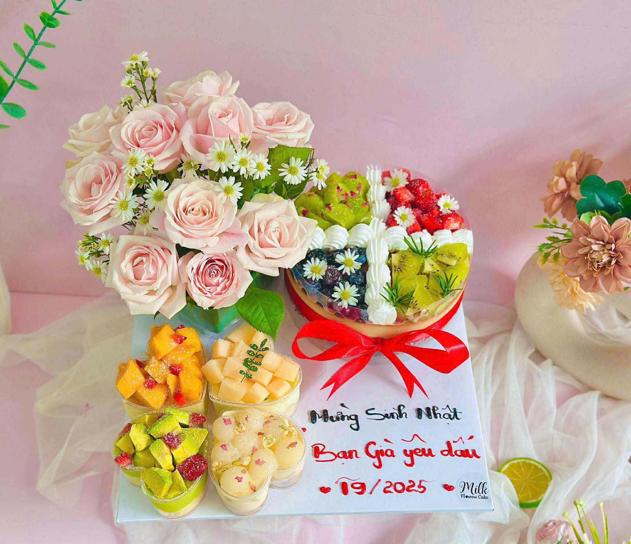 Set Hoa Tươi + Plan Gato + 4 Cup tim